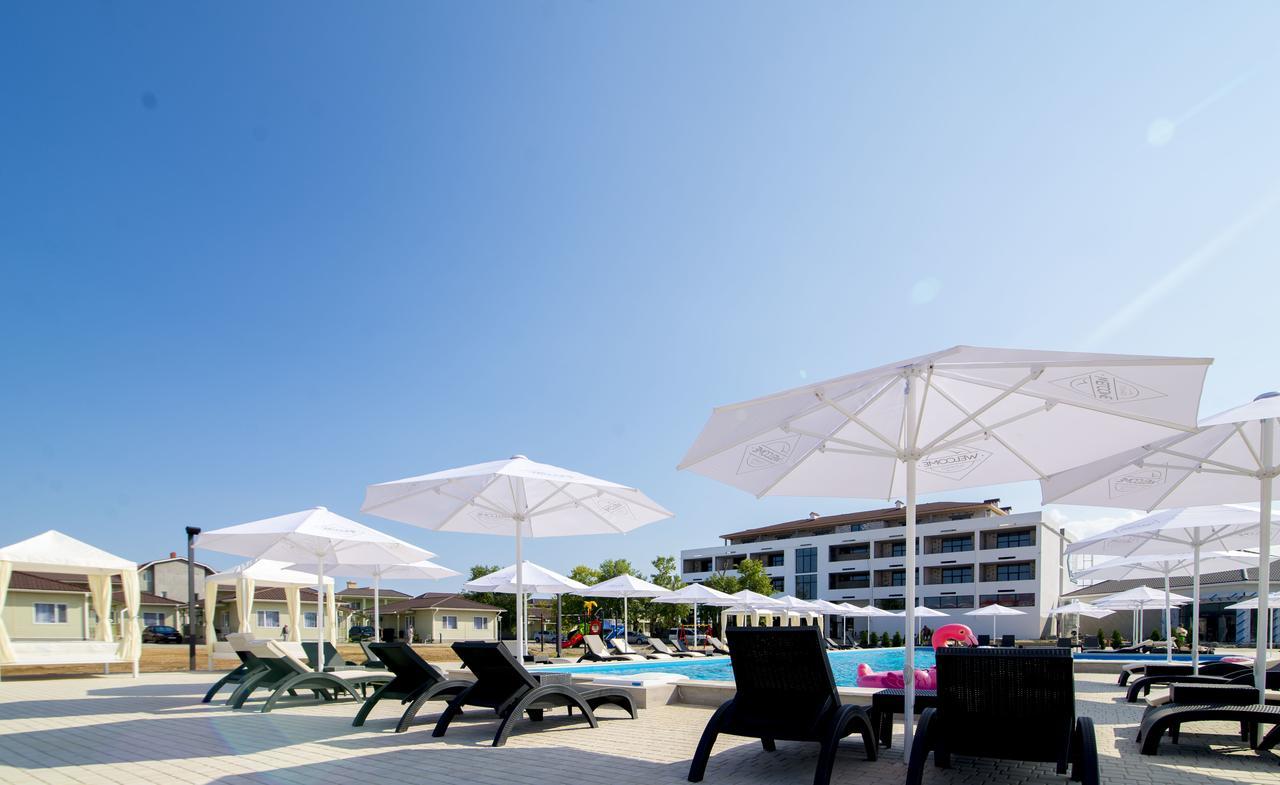 Welcome Summer Hotel Zatoka Ngoại thất bức ảnh