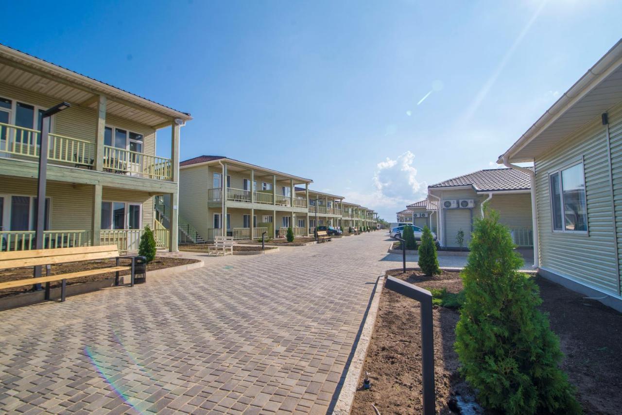 Welcome Summer Hotel Zatoka Ngoại thất bức ảnh